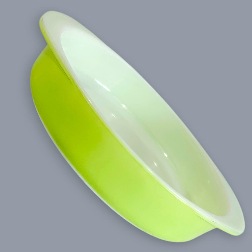 PYREX 8 Inch Casserole Lime Green Vintage 221
